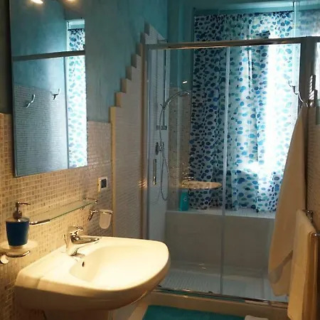 Brunda Bed & Breakfast 3*